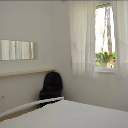 Paradise Bay Apartment Plazhi San Pietro
