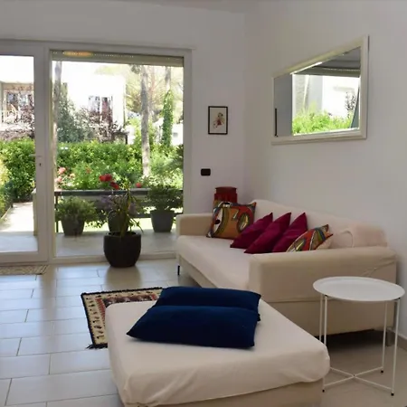 Paradise Bay Apartment *